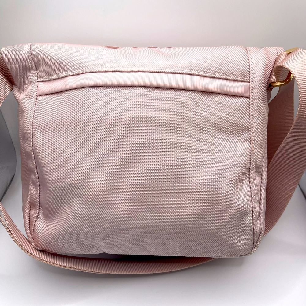 Lululemon All night Festival Bag Vol 5 L in Misty Pink - Picture 4 of 13